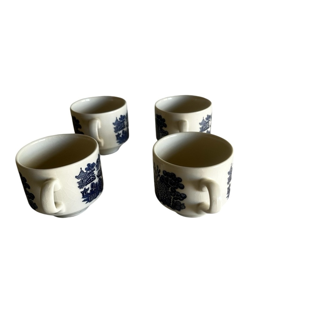 SET OF 4 MADE IN ENGLAND CHURCHILL BLUE WILLOW TEA CUPS - Picture 7 of 12